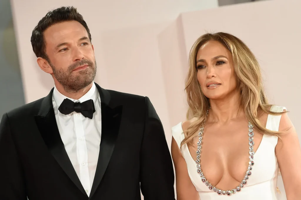 Just In: Ben Affleck and Jennifer Lopez Exchanged a ‘Few Small’ Gifts for Christmas Despite Divorce.