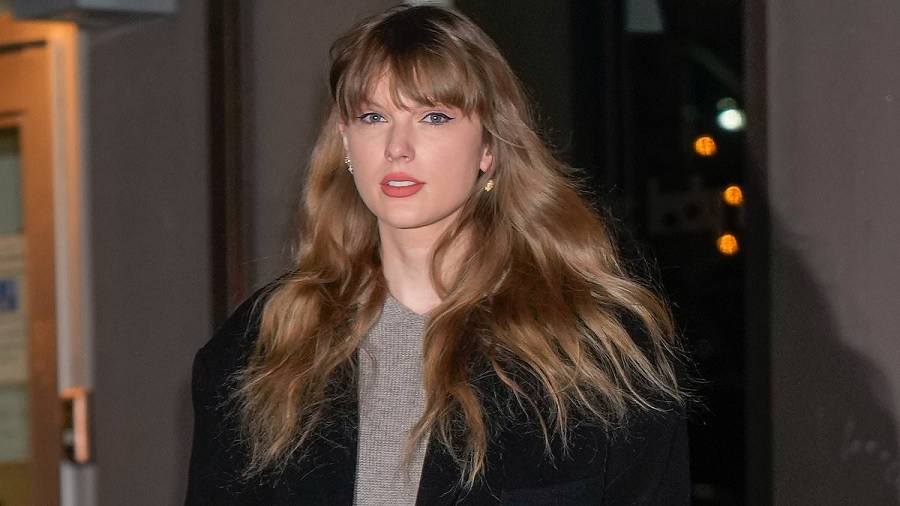 Taylor Swift was pictured stepping out of a black SUV just steps away from the studio