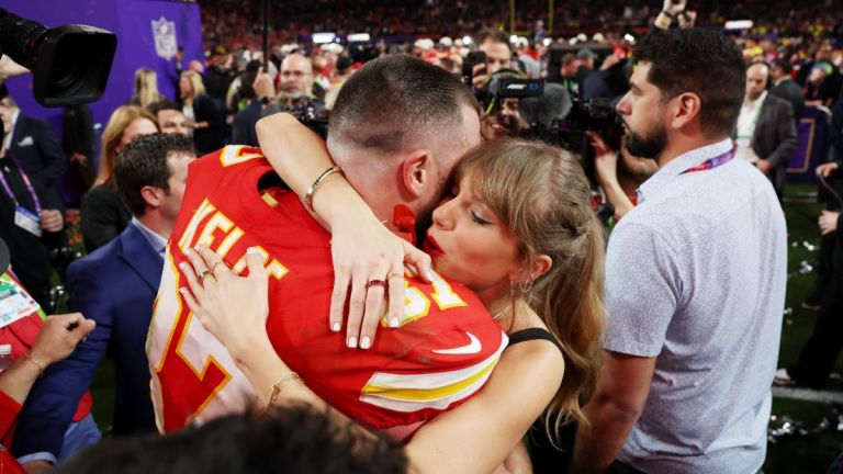 NFL Star Takes Brutal Shot at Taylor Swift and Travis Kelce